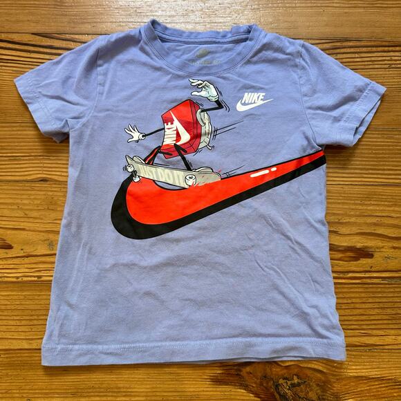 Nike light purple skateboarding graphic shirt SIZE 5 - Picture 1 of 4